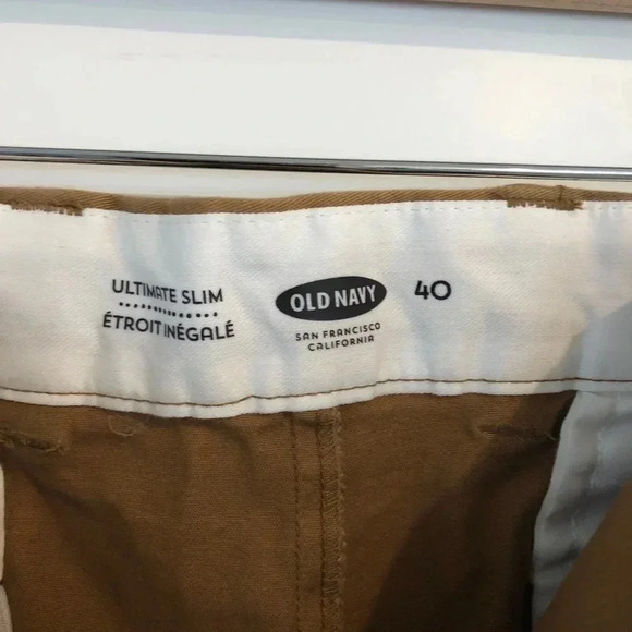 Old Navy Ultimate Slim Flex  Fit Shorts - Picture 5 of 5